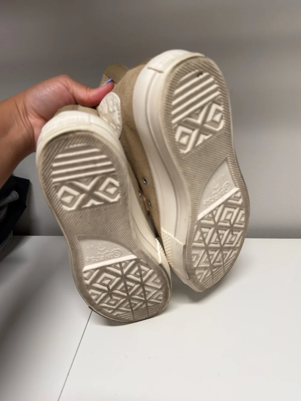 Converse leather High Top Sneakers in Taupe Canvas with White Accents